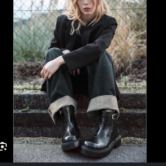 ZARA FLAT CROCODILE-EFFECT ANKLE BOOTS - Size 6 or 36 - Picture 2 of 8